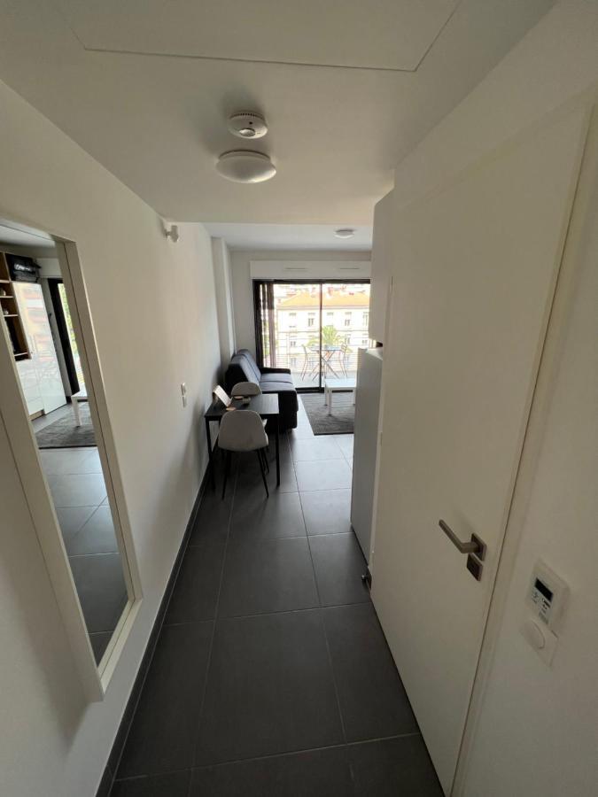 Appartement Tout Equipe Centre Ville Menton Eksteriør billede