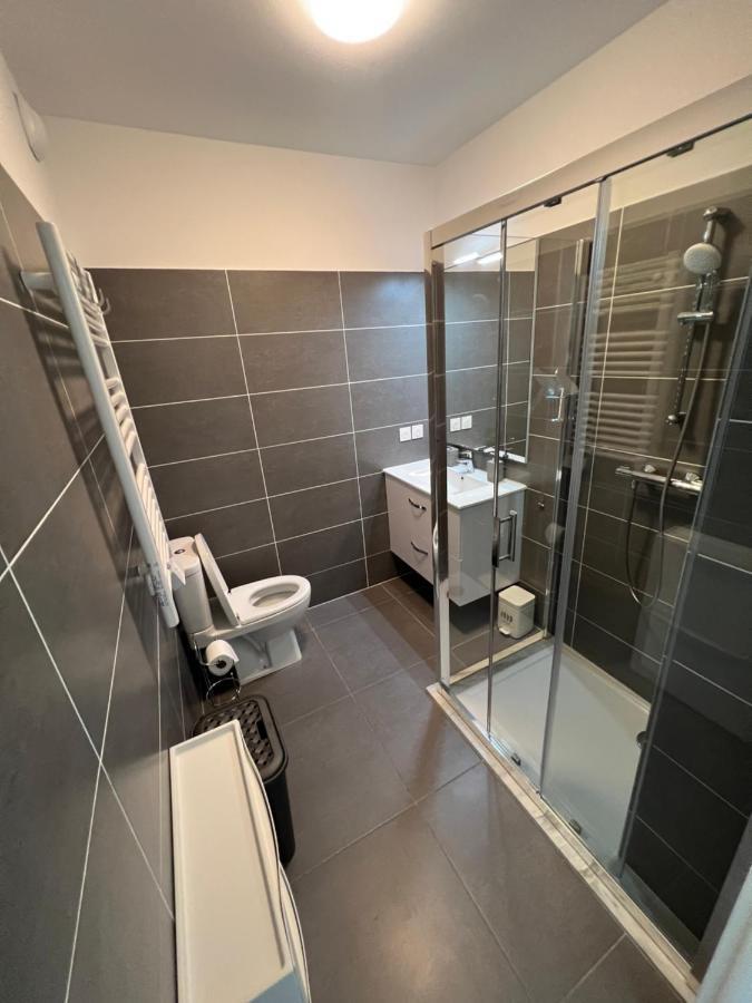 Appartement Tout Equipe Centre Ville Menton Eksteriør billede