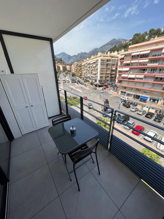 Appartement Tout Equipe Centre Ville Menton Eksteriør billede